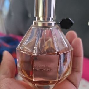 Viktor & Rolf Flowerbomb Fragrance in Faceted Glass